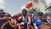 Déchargement 7654 tonnes de nitrate d'ammonium du navire Zimrida à Abidjan.mp4