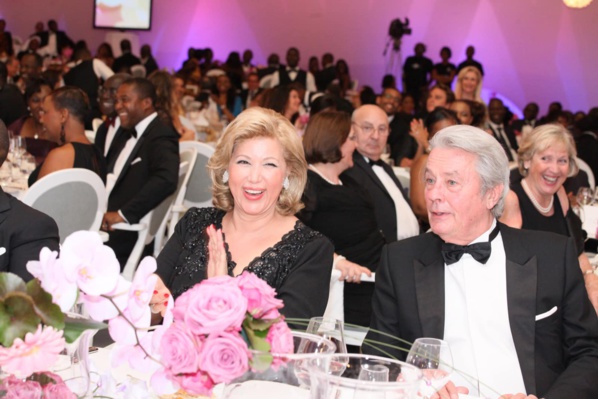 Alain Delon, Dominique Ouattara pleure un bienfaiteur engagé pour l'enfance © Crédit photo DR Alain Delon, Dominique Ouattara pleure un bienfaiteur engagé pour l'enfance © Crédit photo DR