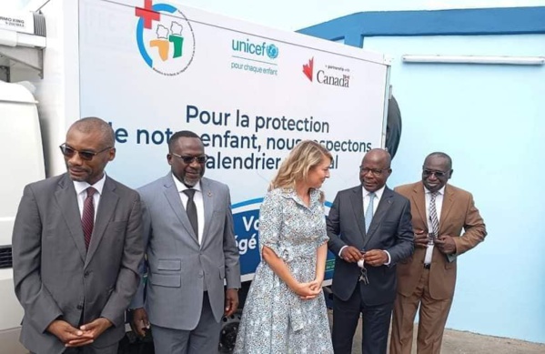 Le Canada soutient 15 districts sanitaires en Côte d'Ivoire © Crédit photo Sercom Gouvernement ivoirien Le Canada soutient 15 districts sanitaires en Côte d'Ivoire © Crédit photo Sercom Gouvernement ivoirien