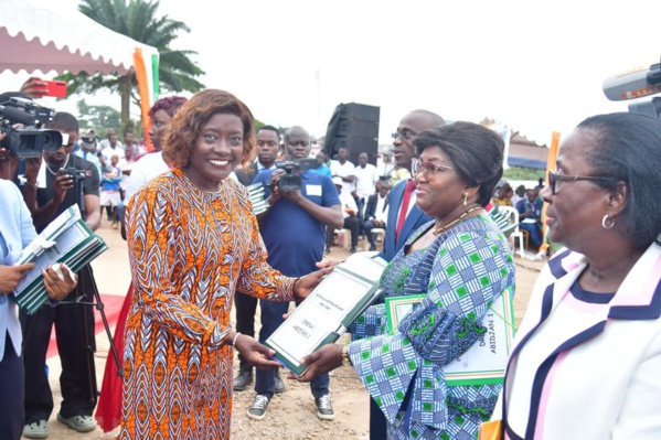 Rentrée scolaire 2024 en Côte d'Ivoire © Crédit photo Sercom Gouvernement ivoirien Rentrée scolaire 2024 en Côte d'Ivoire © Crédit photo Sercom Gouvernement ivoirien