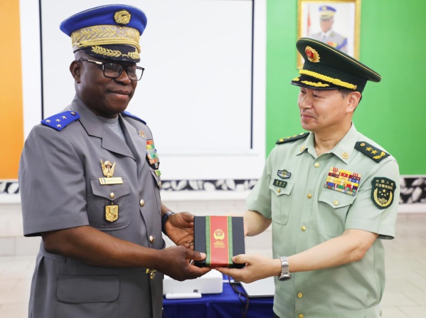 La Chine et la Côte d'Ivoire renforcent leurs liens © Crédit photo DR La Chine et la Côte d'Ivoire renforcent leurs liens © Crédit photo DR