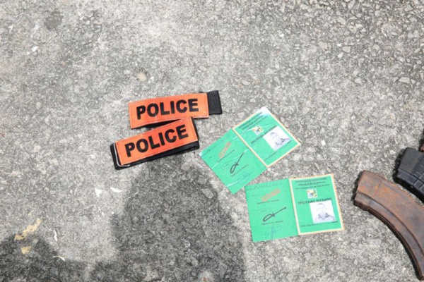 Deux faux policiers arrêtés à Duékoué © Crédit photo DR Deux faux policiers arrêtés à Duékoué © Crédit photo DR