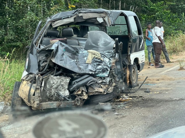 Grand-Bassam, un accident fait 3 morts © Crédit photo DR Grand-Bassam, un accident fait 3 morts © Crédit photo DR