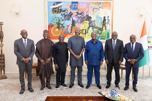 Rencontre Alassane Ouattara - Ralph Mupita © Crédit photo Sercom Présidence ivoirienne Rencontre Alassane Ouattara - Ralph Mupita © Crédit photo Sercom Présidence ivoirienne
