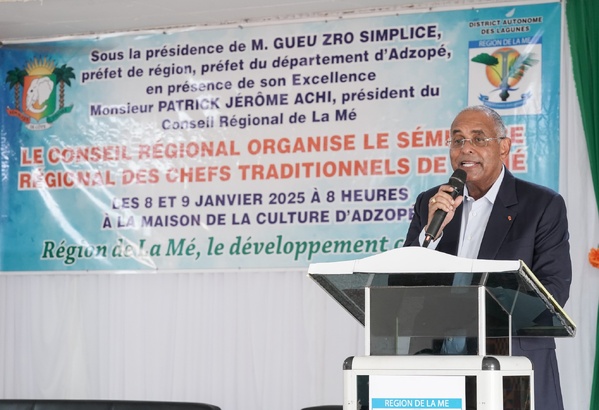 La Mé : Patrick Achi forme les chefs de village au développement durable