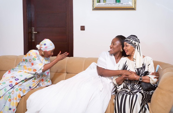 Henriette Bédié visite Laurent Gbagbo et Nady Bamba © Crédit photo DR Henriette Bédié visite Laurent Gbagbo et Nady Bamba © Crédit photo DR
