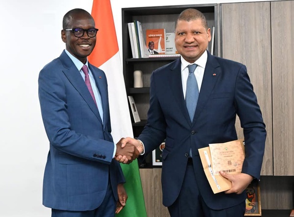 Jean-Louis Billon déclare son patrimoine à la HABG © Crédit photo DR Jean-Louis Billon déclare son patrimoine à la HABG © Crédit photo DR