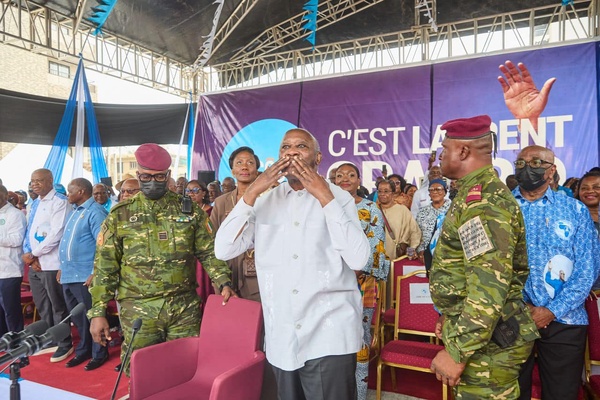 Depuis Marcory, Gbagbo répond à Adjoumani © Crédit photo DR Depuis Marcory, Gbagbo répond à Adjoumani © Crédit photo DR