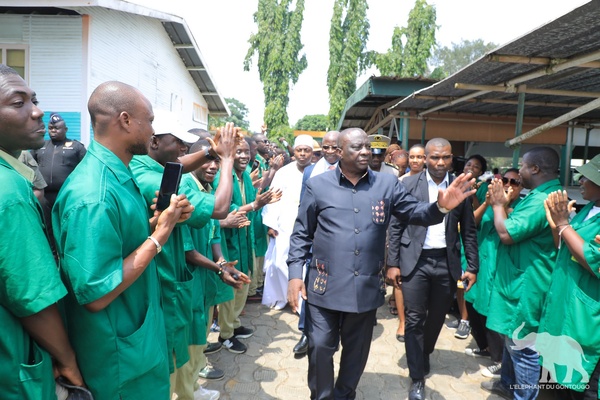 ANADER : dotation de 4,8 milliards FCFA en équipements modernes © Crédit photo DR ANADER : dotation de 4,8 milliards FCFA en équipements modernes © Crédit photo DR