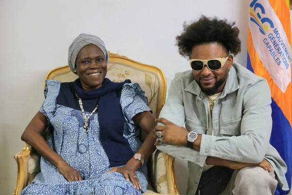 DJ Lewis chez Simone Gbagbo © Crédit photo DR DJ Lewis chez Simone Gbagbo © Crédit photo DR