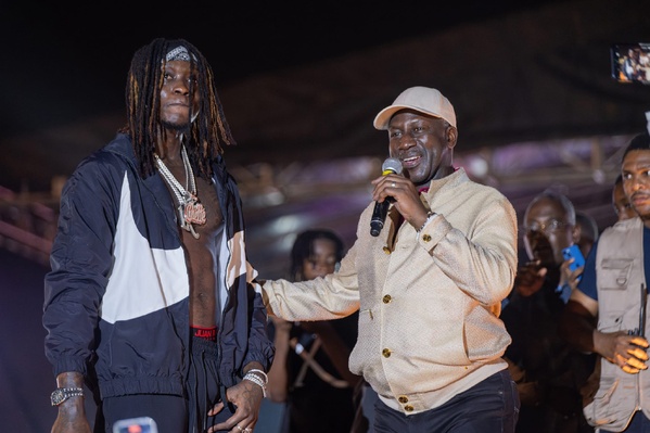 Concert Himra à Yopougon : Bictogo vibre avec la jeunesse © Crédit photo DR Concert Himra à Yopougon : Bictogo vibre avec la jeunesse © Crédit photo DR