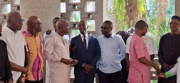 Soul To Soul, le vice-président de Générations et Peuples Solidaires comparaît devant le tribunal d'Abidjan le 18 février 2025 Soul To Soul, le vice-président de Générations et Peuples Solidaires comparaît devant le tribunal d'Abidjan le 18 février 2025