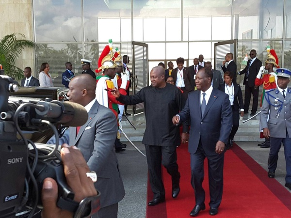 John Mahama reçu par Ouattara ce 5 mars 2025 à Abidjan © Crédit photo DR
