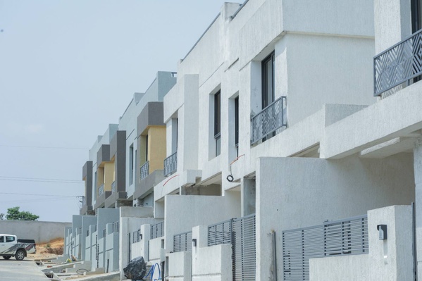 Logements sociaux : la SFI finance la construction de 5600 logements en Côte d'Ivoire