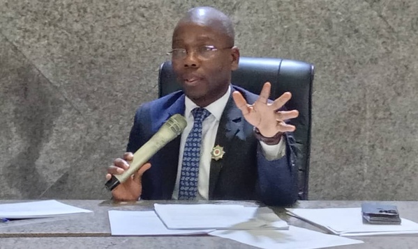 Assalé Tiémoko confirme l'authenticité du document plaçant Komé Bakary sous surveillance dans le cadre du litige foncier  © Crédit photo DR Assalé Tiémoko confirme l'authenticité du document plaçant Komé Bakary sous surveillance dans le cadre du litige foncier  © Crédit photo DR