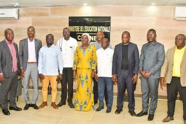 Arrestation de Bli Blé David et d'autres responsables de l'IS MENA-METFPA ce 8 avril © Crédit photo DR Arrestation de Bli Blé David et d'autres responsables de l'IS MENA-METFPA ce 8 avril © Crédit photo DR