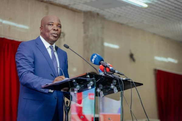 Gnangbo Kacou officialise sa candidature à la présidentielle ivoirienne 2025 © Crédit photo DR Gnangbo Kacou officialise sa candidature à la présidentielle ivoirienne 2025 © Crédit photo DR