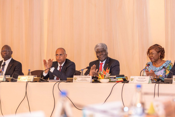 La Côte d'Ivoire rembourse 1 740 milliards FCFA du C2D © Crédit photo DR La Côte d'Ivoire rembourse 1 740 milliards FCFA du C2D © Crédit photo DR