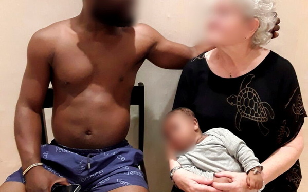 Marie-Jo, 82 ans, est partie en Côte d'Ivoire pour un homme de 28 ans, Christ © Crédit photo DR Marie-Jo, 82 ans, est partie en Côte d'Ivoire pour un homme de 28 ans, Christ © Crédit photo DR