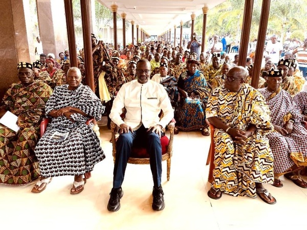 Les Chefs traditionnels baoulés ont-ils tourné le dos à Tidjane Thiam ? © Crédit photo DR Les Chefs traditionnels baoulés ont-ils tourné le dos à Tidjane Thiam ? © Crédit photo DR
