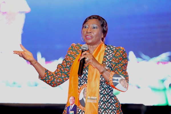 Adama Diomandé a défendu Kandia Camara contre les critiques d'André Silver Konan dans l'affaire "Magistria" © Crédit photo DR Adama Diomandé a défendu Kandia Camara contre les critiques d'André Silver Konan dans l'affaire "Magistria" © Crédit photo DR
