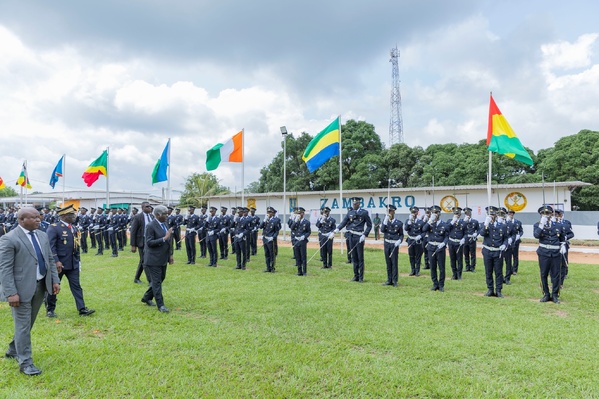 Baptême de la 56e promotion d'élèves officiers de l'Académie des Forces Armées (AFA) © Crédit photo DR Baptême de la 56e promotion d'élèves officiers de l'Académie des Forces Armées (AFA) © Crédit photo DR