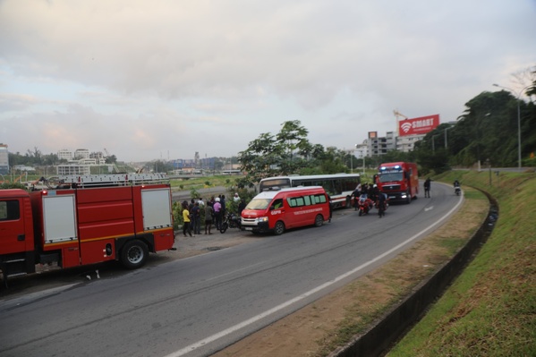 L'accident d'un bus de la Sotra à Abidjan © Crédit photo DR