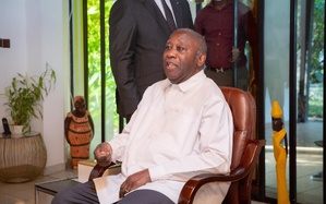 Ahoua Don Mello défie Gbagbo et confirme sa candidature à la présidentielle 2025 à Jeune Afrique © Crédit photo DR Ahoua Don Mello défie Gbagbo et confirme sa candidature à la présidentielle 2025 à Jeune Afrique © Crédit photo DR