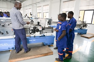 Le Lycée Professionnel de Diabo en Côte d'Ivoire ouvre avec six filières techniques Le Lycée Professionnel de Diabo en Côte d'Ivoire ouvre avec six filières techniques