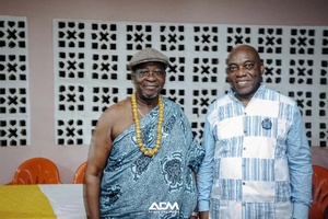 Depuis Aboisso, Don Mello renforce sa présence dans le Sud-Comoé avant le vote du 25 octobre de la présidentielle Depuis Aboisso, Don Mello renforce sa présence dans le Sud-Comoé avant le vote du 25 octobre de la présidentielle