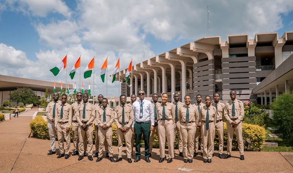 Air Côte d’Ivoire, rentrée de la 3ème promotion de pilotes de ligne et mécaniciens avion © Crédit photo DR