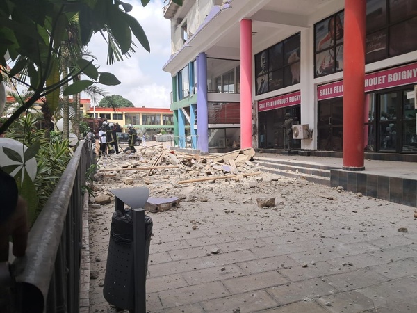 Effondrement de dalle à l'hôtel Astoria Palace de Yopougon © Crédit photo DR Effondrement de dalle à l'hôtel Astoria Palace de Yopougon © Crédit photo DR