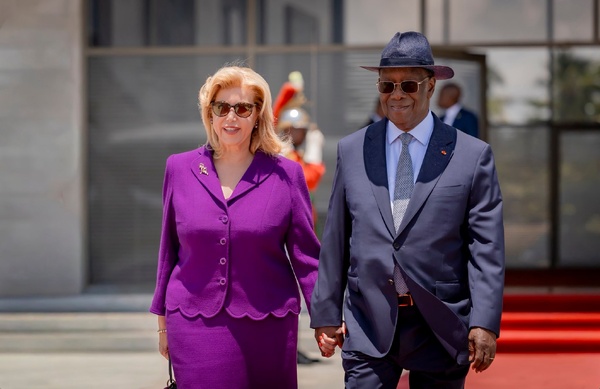 Alassane Ouattara s'envole pour un séjour en France ce mercredi © Crédit photo DR Alassane Ouattara s'envole pour un séjour en France ce mercredi © Crédit photo DR