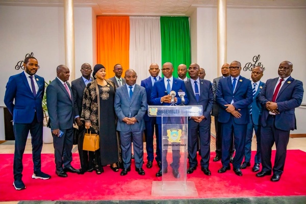 Côte d'Ivoire  les députés adoptent la prime spéciale de retraite (Crédit photo : Facebook Ministère ivoirien de l'Emploi)