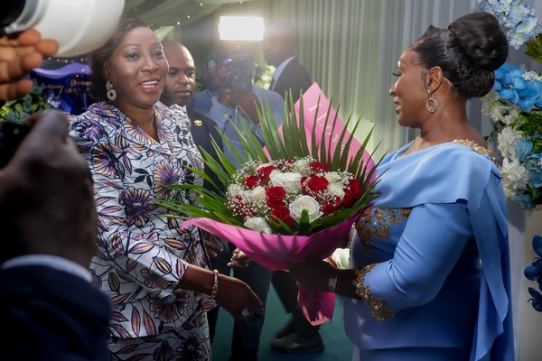 Raymonde Goudou Coffie célèbre ses 70 ans avec les cadres du RHDP © Crédit photo DR Raymonde Goudou Coffie célèbre ses 70 ans avec les cadres du RHDP © Crédit photo DR