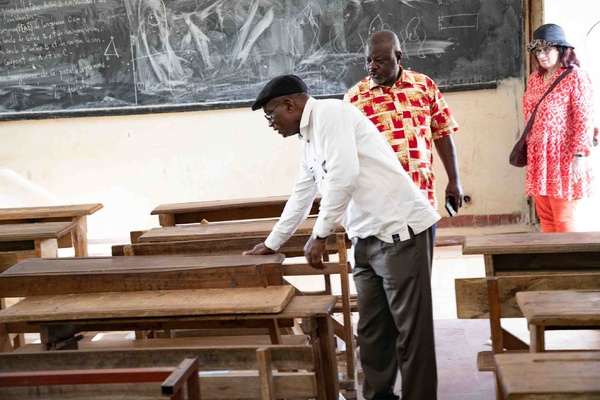 Ministre de l'Éducation visite le Lycée Paul Akoto Yao de Sakassou © Crédit photo DR Ministre de l'Éducation visite le Lycée Paul Akoto Yao de Sakassou © Crédit photo DR