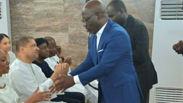 Charles Blé Goudé présente ses condoléances à Jean-Louis Billon Charles Blé Goudé présente ses condoléances à Jean-Louis Billon