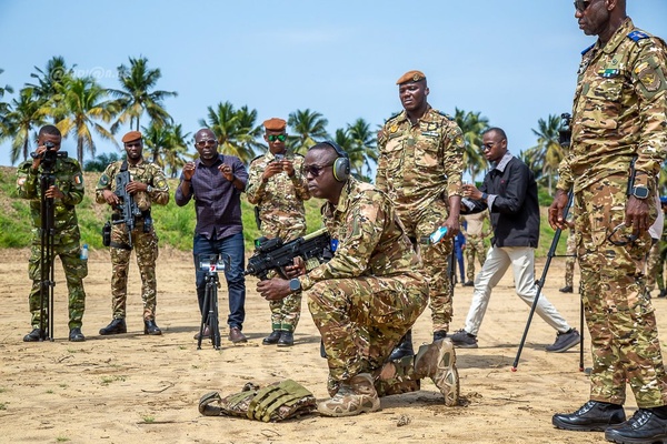 Inauguration du nouveau champ de tir pour les Forces spéciales ivoiriennes à Jacqueville © Crédit photo DR