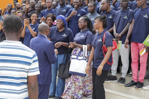 1 212 professeurs de maths et physique-chimie en Côte d'Ivoire déployés © Crédit photo Ministère de l'Éducation Nationale - Yessouan.ci