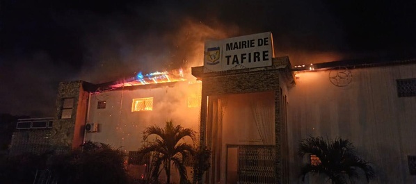 Incendie mairie de Tafiré, les bureaux ravagés le 22 avril 2026 © Crédit photo Mairie de Tafiré - Yessouan.ci