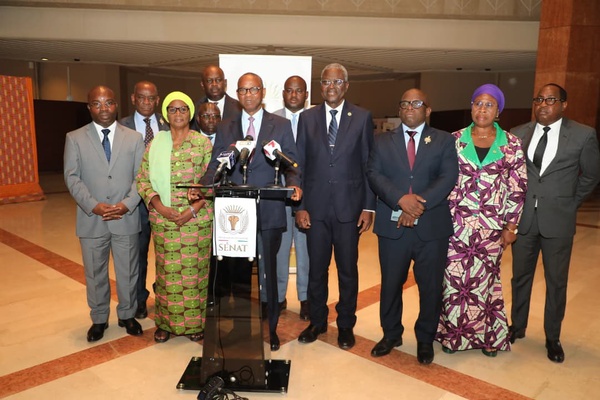 Prime de retraite IPS-CGRAE et CNPS Côte d'Ivoire, lois adoptées avril 2026 © Crédit photo Sénat Côte d'Ivoire - Yessouan.ci