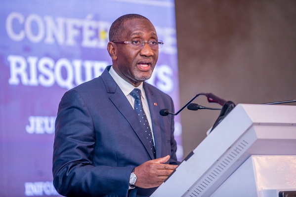 Note souveraine Côte d'Ivoire relevée à 6,5 par Bloomfield © Crédit photo Ministère du Plan et du Développement - Yessouan.ci