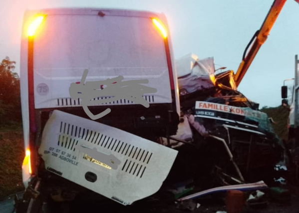 Un mort et six blessées dans une collision entre un car et une remorque vers Niakara