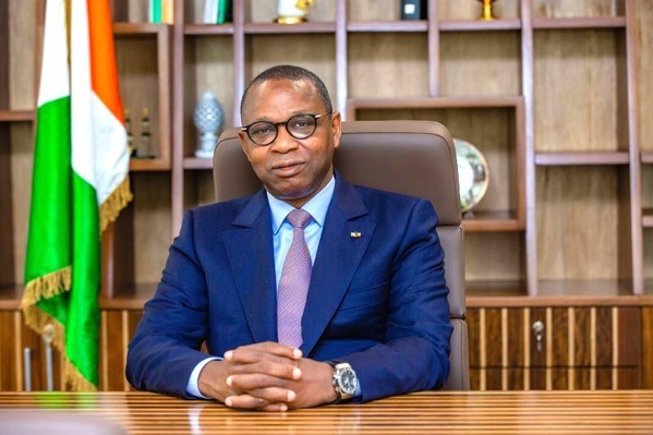 Le ministre Adama Kamara