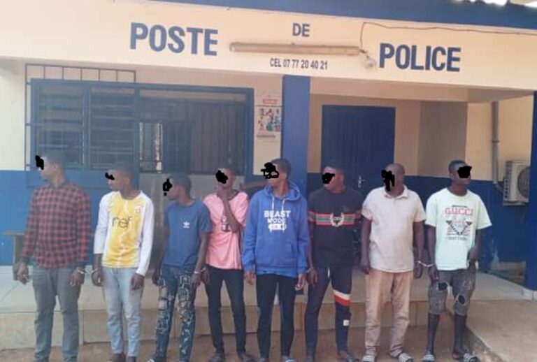 Orpaillage clandestin à Séguéla © Crédit photo DR Orpaillage clandestin à Séguéla © Crédit photo DR