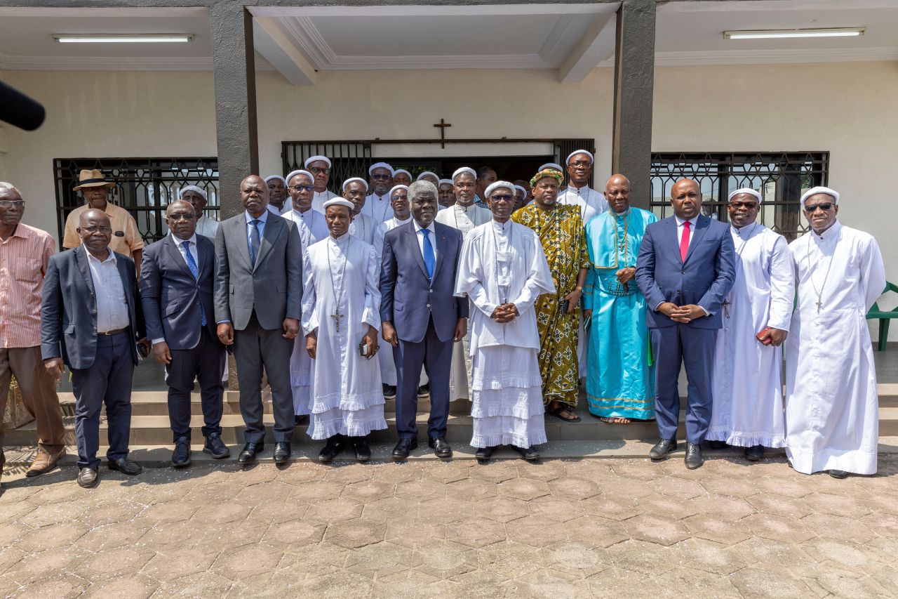 Le Premier Ministre Robert Beugré Mambé rencontre les leaders religieux © Crédit photo DR