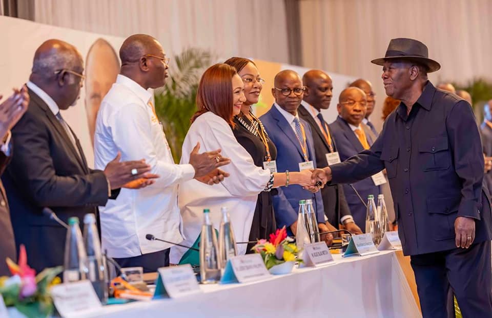 plus de 1000 cadres de PDCI, PPA-CI, URD et FPI rejoignent Ouattara © Crédit photo DR plus de 1000 cadres de PDCI, PPA-CI, URD et FPI rejoignent Ouattara © Crédit photo DR