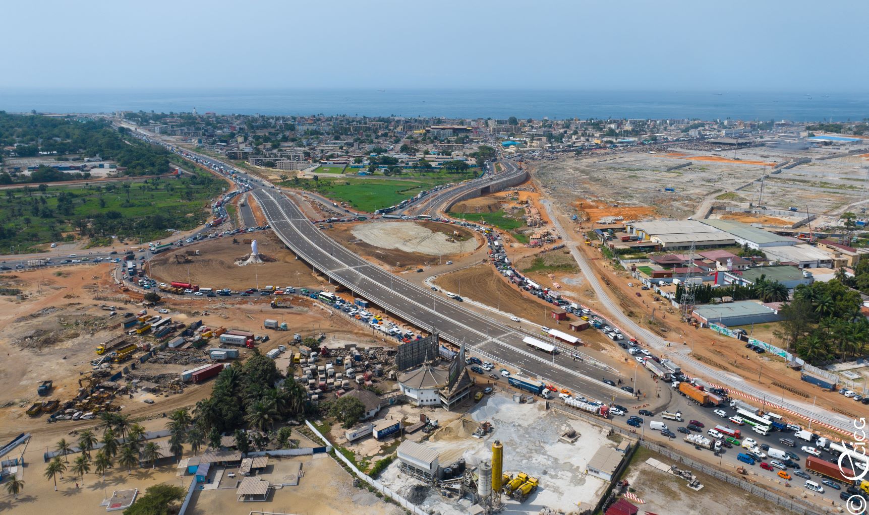 Ouverture de l'échangeur Akwaba de Port-Bouët à la circulation © Crédit photo DR