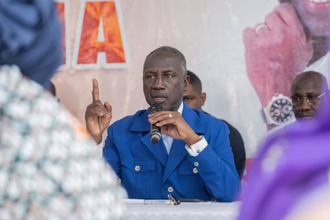 Adama Bictogo, le coordinateur régional du RHDP, a dirigé une réunion stratégique à Yopougon pour organiser la mobilisation des électeurs avant le scrutin d'octobre 2025 © Crédit photo DR