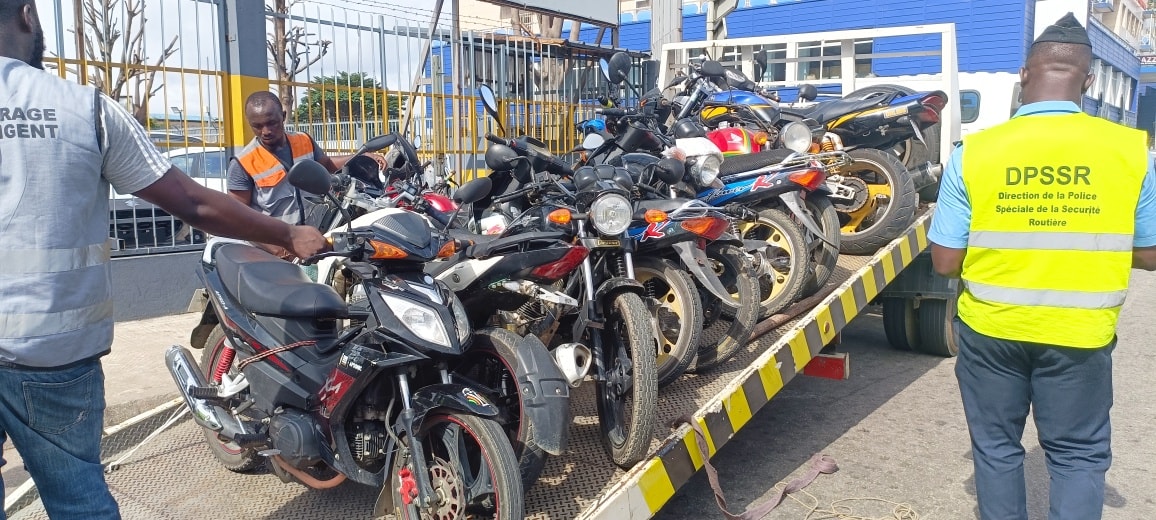 Interdiction des motos et tricycles sur le Boulevard Houphouët-Boigny à Abidjan © Crédit photo DR